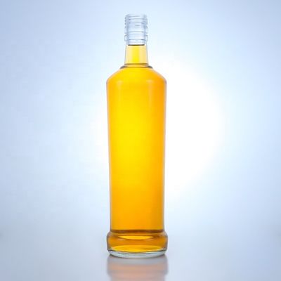 Botella de vidro de whisky de 750 ml de design personalizado com material e cor clara ou personalizada