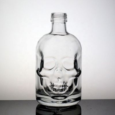 Exquisito frost Glass Skull Face Bottle Para Liquor Decal Manuseio de superfície