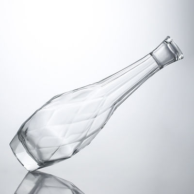 Garrafa de vidro com tampa de cortiça exclusiva para whisky vodka tequila gin rum