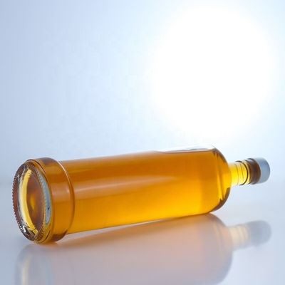 Botella de vidro de whisky de 750 ml de design personalizado com material e cor clara ou personalizada