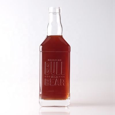 Material do colarinho Vidro 500 ml 700 ml Garrafa transparente em relevo para Whisky Rum Gin Brandy