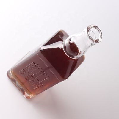 Material do colarinho Vidro 500 ml 700 ml Garrafa transparente em relevo para Whisky Rum Gin Brandy