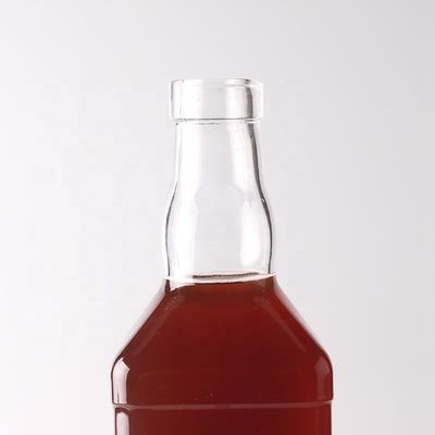 Material do colarinho Vidro 500 ml 700 ml Garrafa transparente em relevo para Whisky Rum Gin Brandy