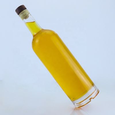 Garrafa de vidro clara ou personalizada 700 ml 750 ml única para Whiskey Tequila Brandy Rum Gin