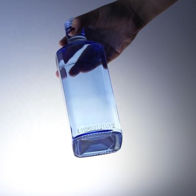 Acid Etch Custom Design Quadrado 750ml Garrafas de vidro de cor azul para Vodka Whisky Unique