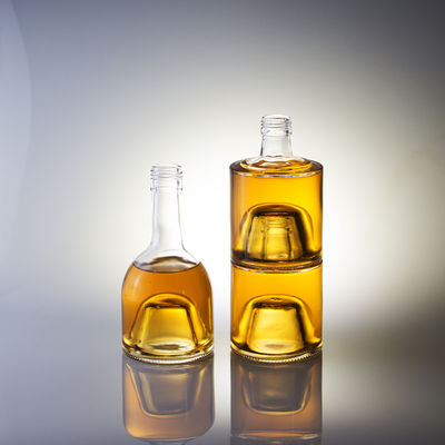 Corpo de vidro Último modelo Mini Liquor garrafa de uísque com tampa de alumínio 50ml 100ml 200ml