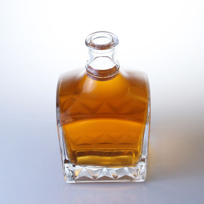 Whiskey Glass Bottle Square Pop 750 ml para seleção de uísque tradicional