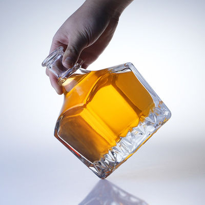 Whiskey Glass Bottle Square Pop 750 ml para seleção de uísque tradicional