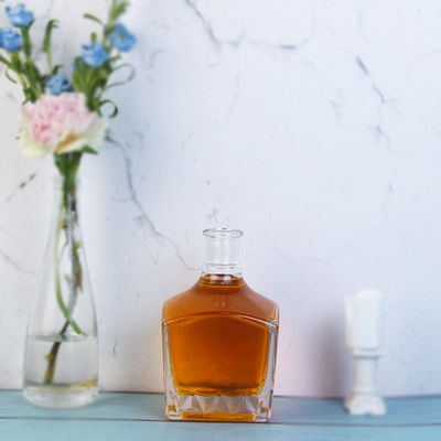 Whiskey Glass Bottle Square Pop 750 ml para seleção de uísque tradicional