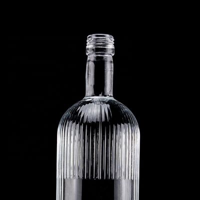 500ml 700ml SCREW CAP Super Flint Glass Botella de uísque vazia para design clássico redondo