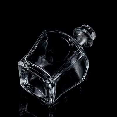 Garrafa de uísque de vidro de super flint clara ou personalizada 700 ml 750 ml com rolha de cortiça