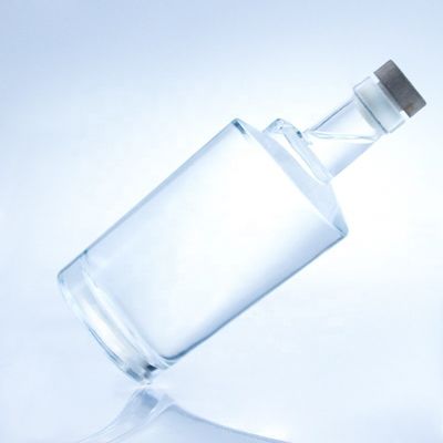 Material do colarinho Vidro 750 ml Botões de vidro de forma torcida para transparência ou personalizado