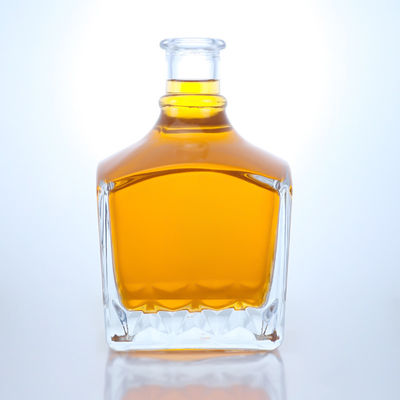 Desenho exclusivo Custom 500ml 700ml Super Flint Glass Bottle para Rum Whiskey Vodka Brandy