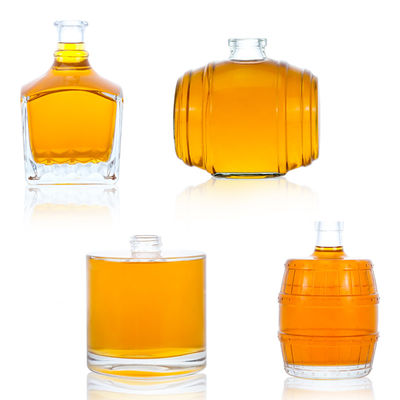Desenho exclusivo Custom 500ml 700ml Super Flint Glass Bottle para Rum Whiskey Vodka Brandy