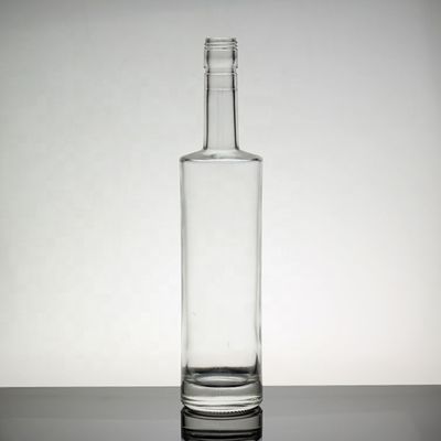 Como personalizado 500ml garrafas de vidro de vodka com tampa de parafuso para a Vodka Superficie Handling