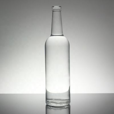 Como personalizado 500ml garrafas de vidro de vodka com tampa de parafuso para a Vodka Superficie Handling