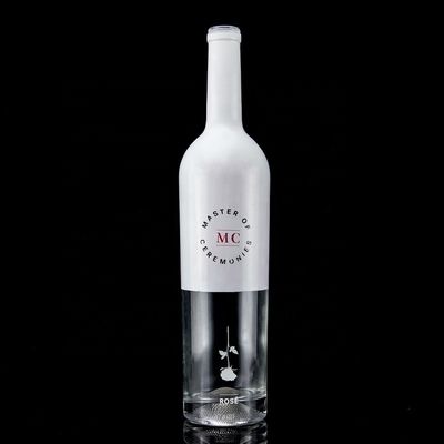 Garrafa personalizada 750 ml tinta em spray branco whisky vodka garrafa de vidro vazia com cortiça