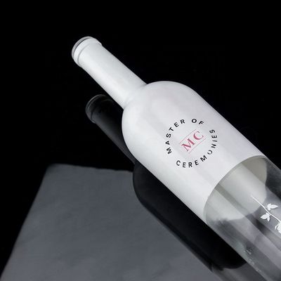 Garrafa personalizada 750 ml tinta em spray branco whisky vodka garrafa de vidro vazia com cortiça