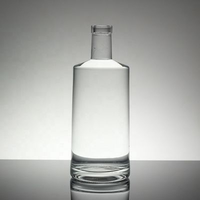 Cristal Flint Glass 750ml Botalhas redondas de vidro de vodka com colarinho de vidro