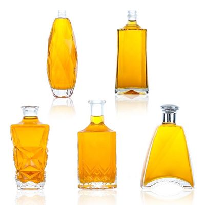 375 ml 500 ml 700 ml 750 ml 1000 ml Gin de licor de Oslo Whisky Glass Vodka Fota com tampa de cortiça