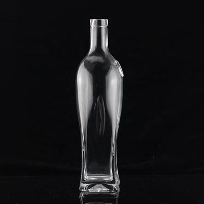 Fota de vidro com tampa de parafuso de design especial para tequila sofisticada na indústria