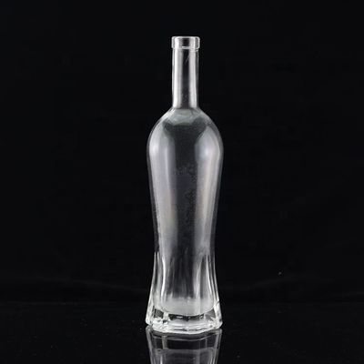 Fota de vidro com tampa de parafuso de design especial para tequila sofisticada na indústria