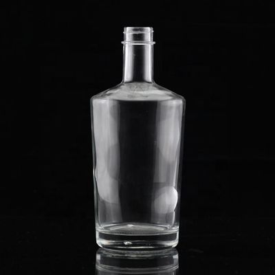 Botella de vidro transparente de vodka industrial com pescoço curto e corpo gordo 500 ml 750 ml