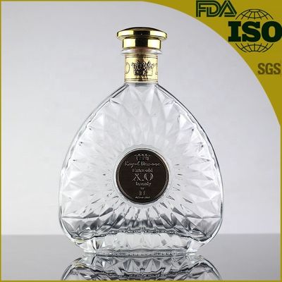 Whisky Vodka Material de vidro 700 ml Garrafa de 1000 ml com tampa metálica e de alta qualidade