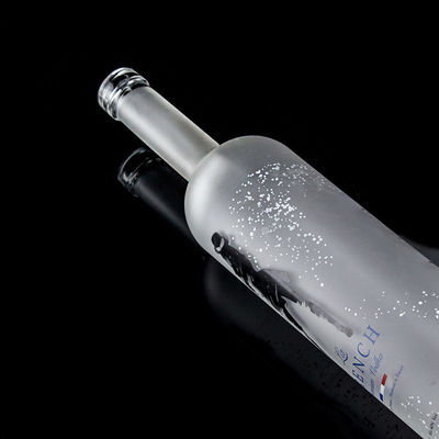 Cola de vidro 750 ml Botão de vodka com ácido de gravação com cor clara ou personalizada em Heze