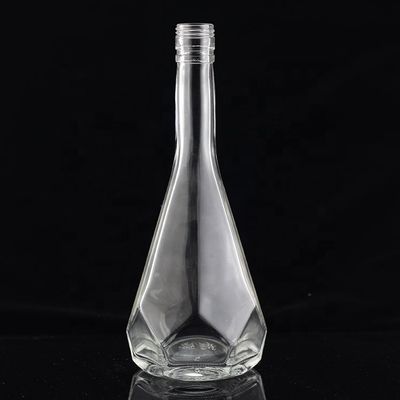 750 ml de forma de corte Design único garrafa de vidro de bebidas alcoólicas Fabricado por para Custom Made