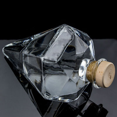 Popular Design Super Flint 700ml Vodka Garrafa de vidro com cortiça e vidro transparente