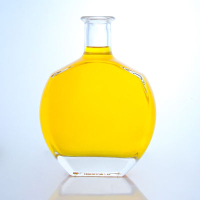 Logotipo personalizado Colarinho de vidro Garrafa para Whisky Vodka Tequila Gin Rum fornecido