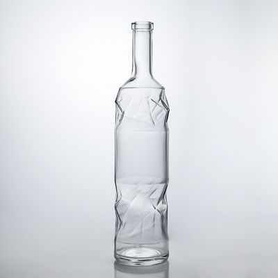 Manuseio da superfície Decal Forma personalizada Garrafa de vidro de licor em relevo para whisky Gin Rum