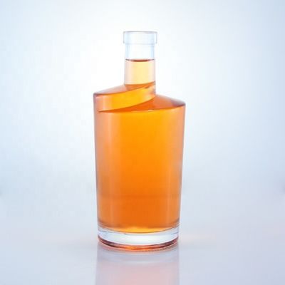 2023 garrafas transparentes garrafas de bebida de vidro com material de base congelado Logotipo personalizado