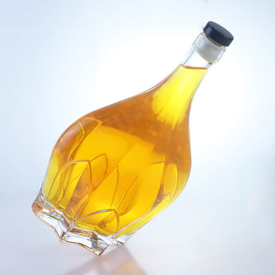 Flint Glass Design em relevo Torno Cap Spirit garrafa para Whisky Vodka Tequila Gin Rum