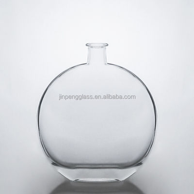Garrafa de vidro plana de 750 ml com cortiça para Vodka Whiskey Gin Bebidas industriais
