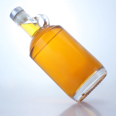 750 ml garrafa de bebidas alcoólicas de vidro para vodka rum tequila com anel de manuseio no pescoço e tampão de cortiça