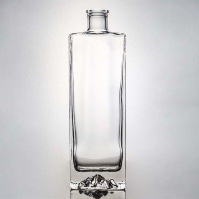 Super Flint Glass Custom Mountain Base 750 ml Whisky Rum Glass Liquor Flask para Vodka Gin