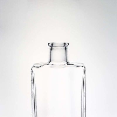 Super Flint Glass Custom Mountain Base 750 ml Whisky Rum Glass Liquor Flask para Vodka Gin