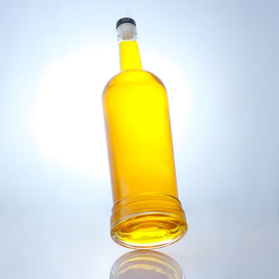 Base de vidro Forma redonda Logotipo personalizável de pescoço comprido Garrafa de bebidas alcoólicas com cortiça