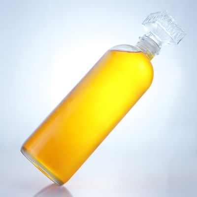 Garrafa de vidro de forma redonda para rum vodka uísque tequila gin