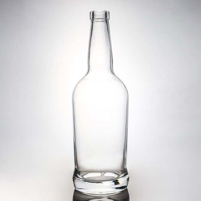 Garrafa de vidro de 700 ml clara ou personalizada para licor rum vodka uísque tequila e gin