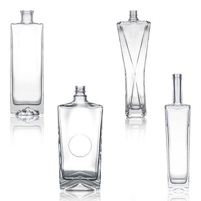Garrafa de vidro de forma quadrada com tampa personalizada para bebidas industriais Rum Vodka Whisky Tequila Gin