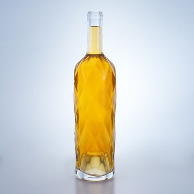 Material de base Vidro de pescoço alto Vodka Whisky Gin Rum garrafa 500ml 700ml 1000ml com tampa de parafuso