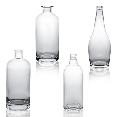 Material de colarinho de vidro de forma personalizada Fabricação de garrafas de bebidas alcoólicas com tampões personalizados