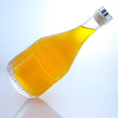 Vidro de forma redonda 500 ml Rum Vodka Whiskey Tequila Gin Botelho com tampa de cortiça