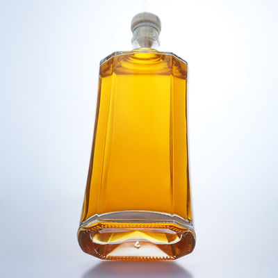 Logotipo personalizado Garrafa de vidro de pedra transparente de 500 ml para gin rum champanhe brandy uísque licor