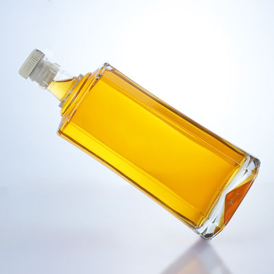 Logotipo personalizado Garrafa de vidro de pedra transparente de 500 ml para gin rum champanhe brandy uísque licor