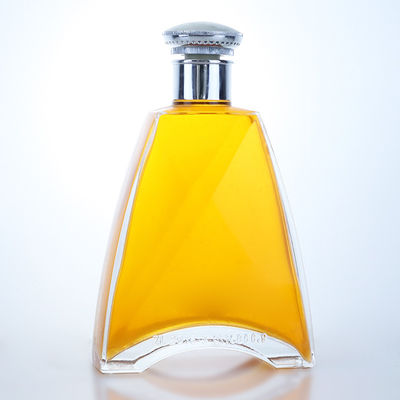 Material do corpo Vidro 700 ml garrafa de pedra clara para Gin Rum Champagne Whisky