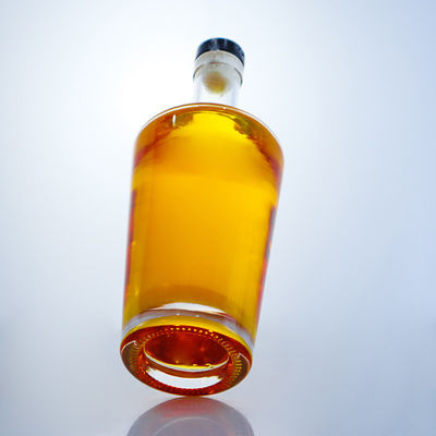 Botella de vidro com tampa de parafuso para gin rum champanhe whisky brandy 750ml